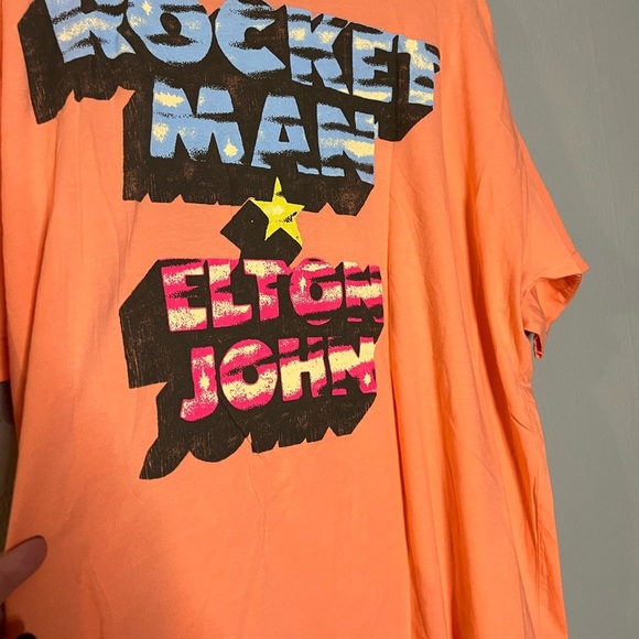 Daydreamer Elton John Honky Chateau Cotton Graphic Tee - Picture 6 of 6